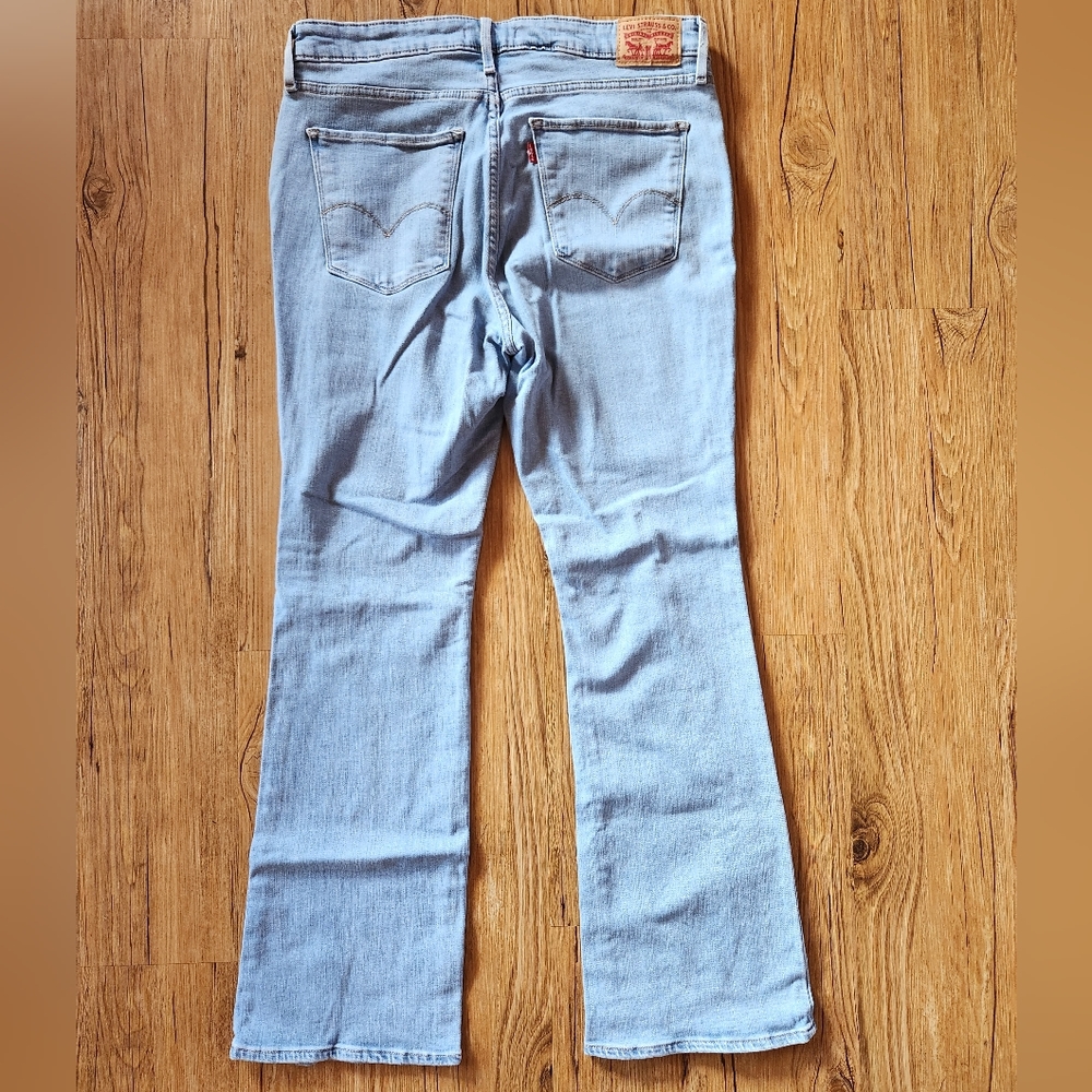 Levi's 725 High Rise Bootcut Jean - Picture 3 of 6